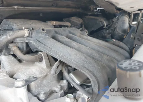 2016 Nissan Versa Note S (Sr)/S Plus/Sl/Sr/Sv z USA, uszkodzony, nr VIN 3N1CE2CP2GL351351